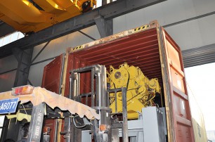 造成泥漿泵填料漏水原因有哪些？